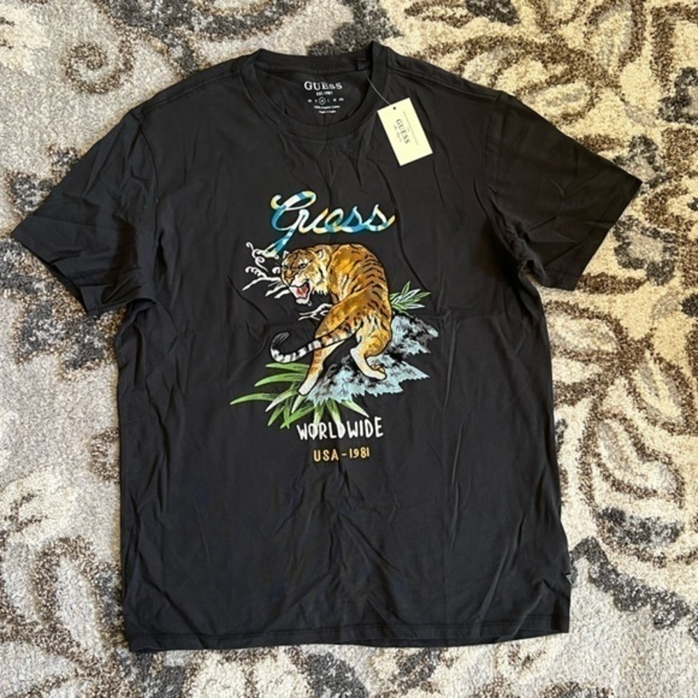 Guess Embroidered Tiger Tee - Picture 4 of 10